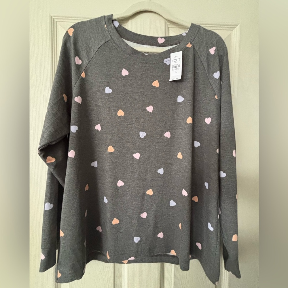 LOFT Sweatshirt with Heart Pattern